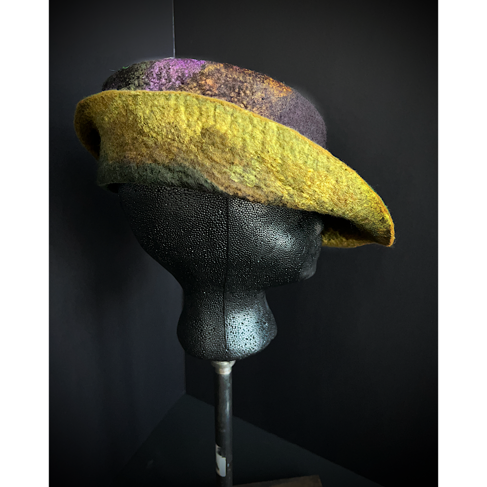Felted hat- 23”