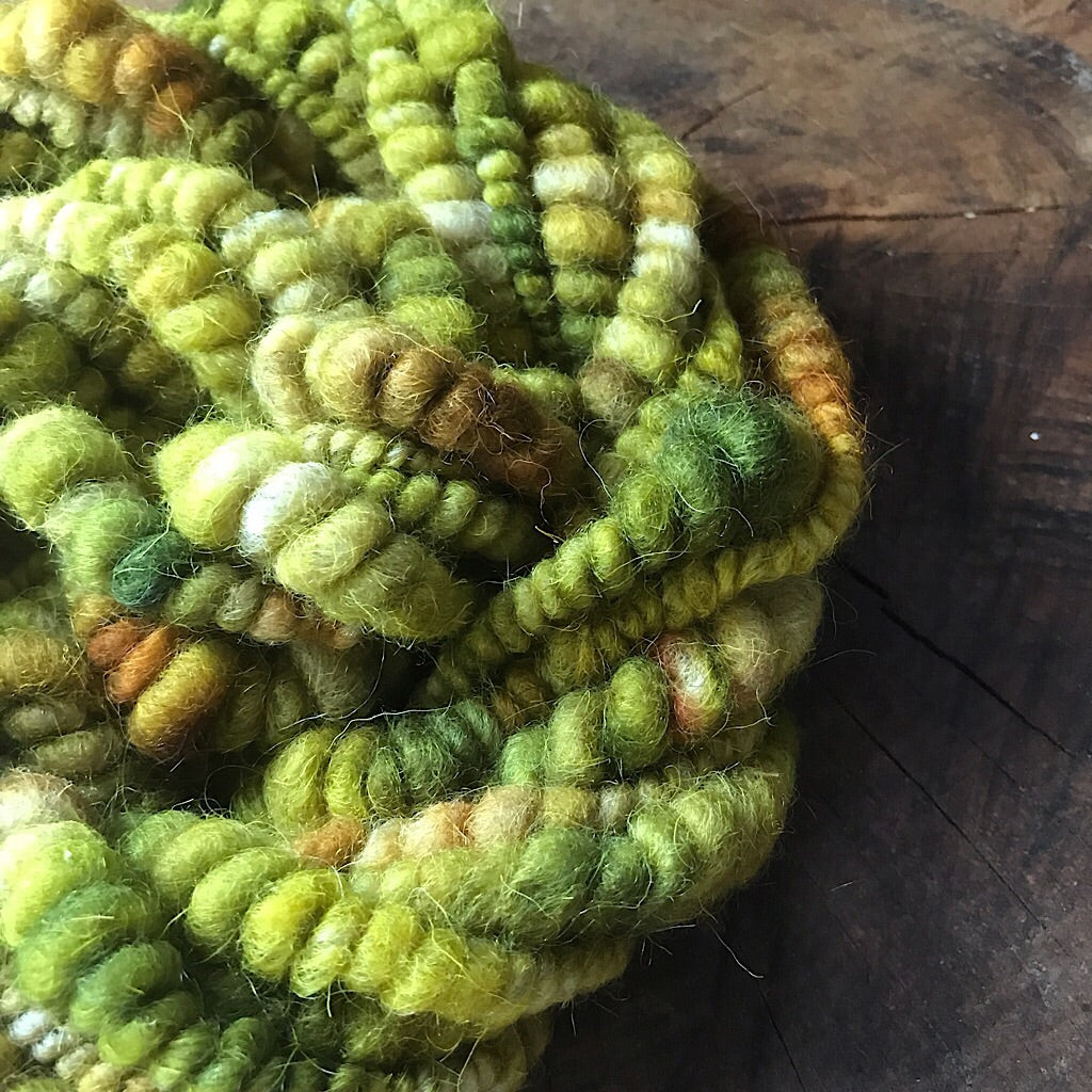 Early autumn weaving yarn