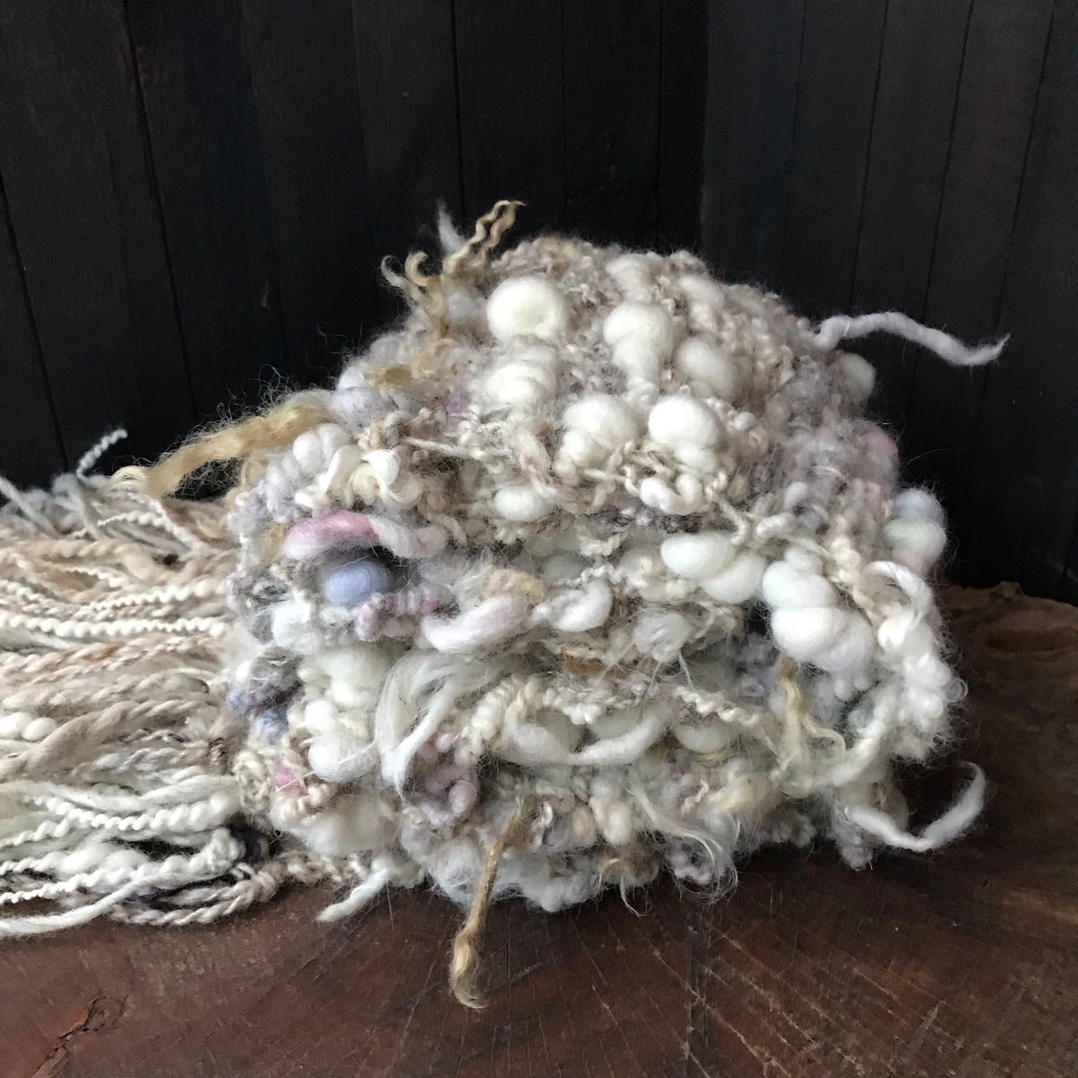 Natural white scarf 100% Wool  98” x 10”|Foulard blanc en laine 98”x10” - Mynoush