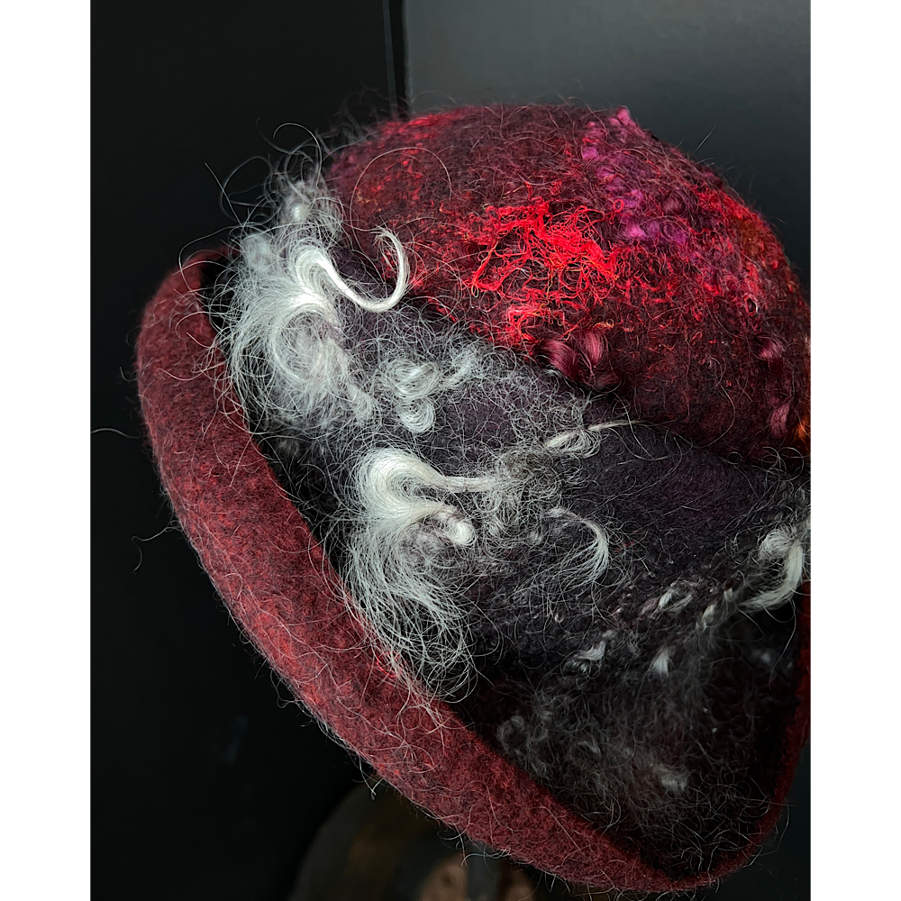 Felted hat 23” Mynoush
