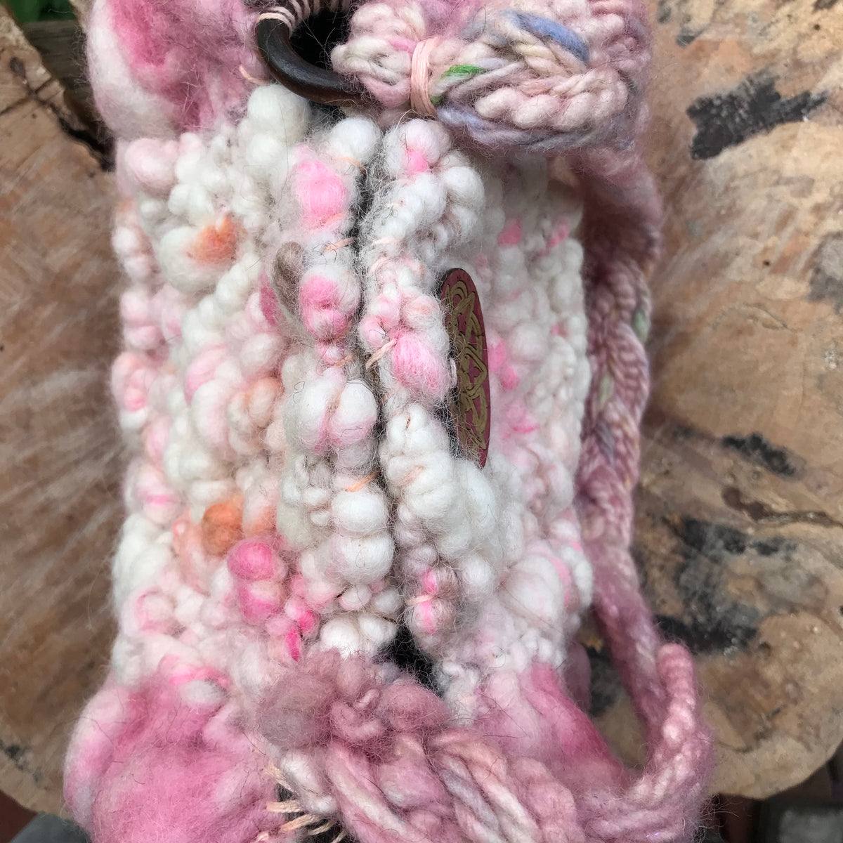 Pink Felted handbag | Sac en feutre - Mynoush