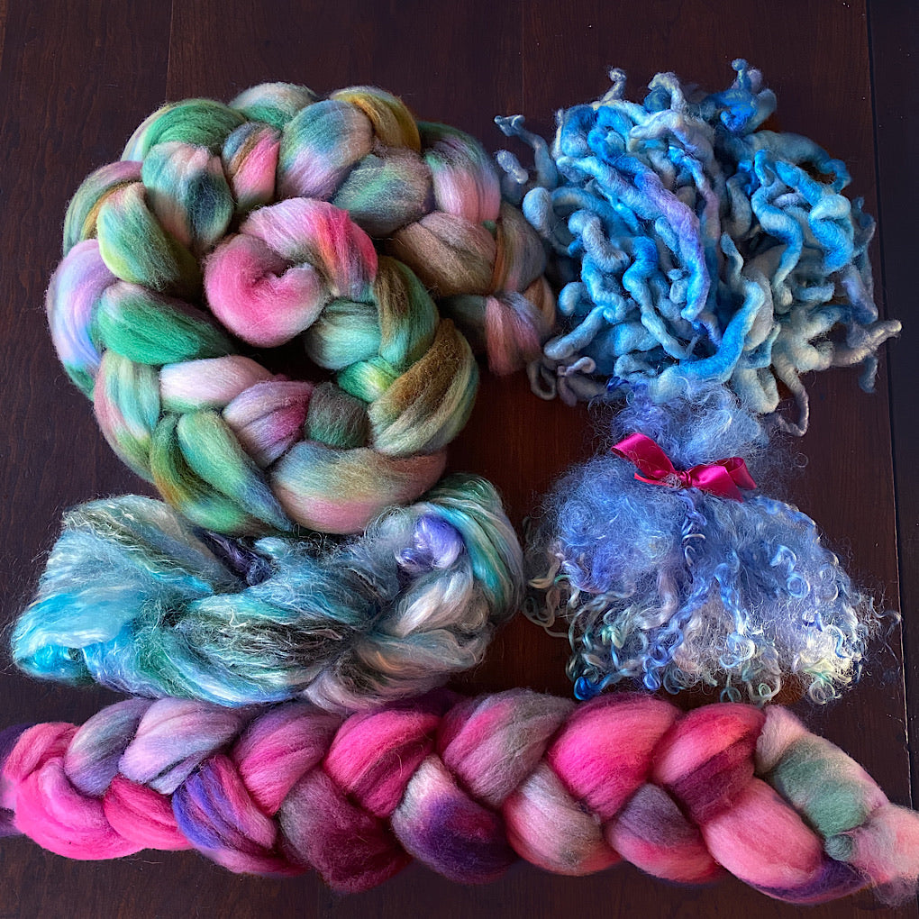 Spinning kit Hand dyed roving