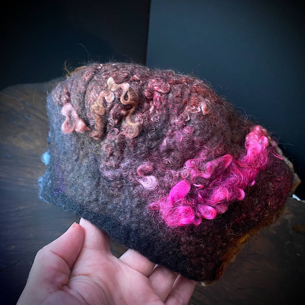 Merino silk beret 22”