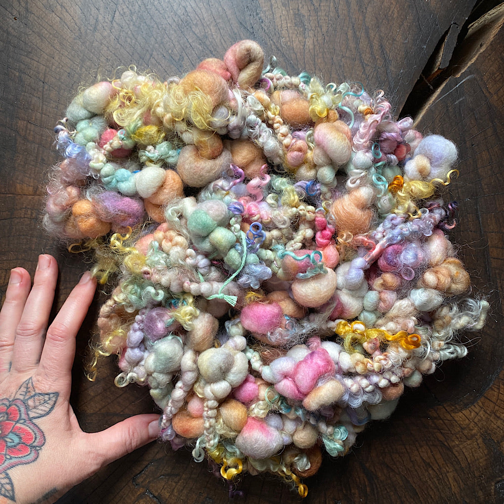 Vintage pastel Jumbo boucle Art yarn