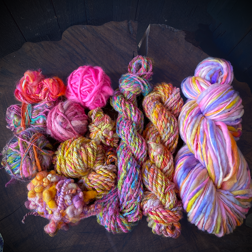 Weavers knitters art yarn bargain set