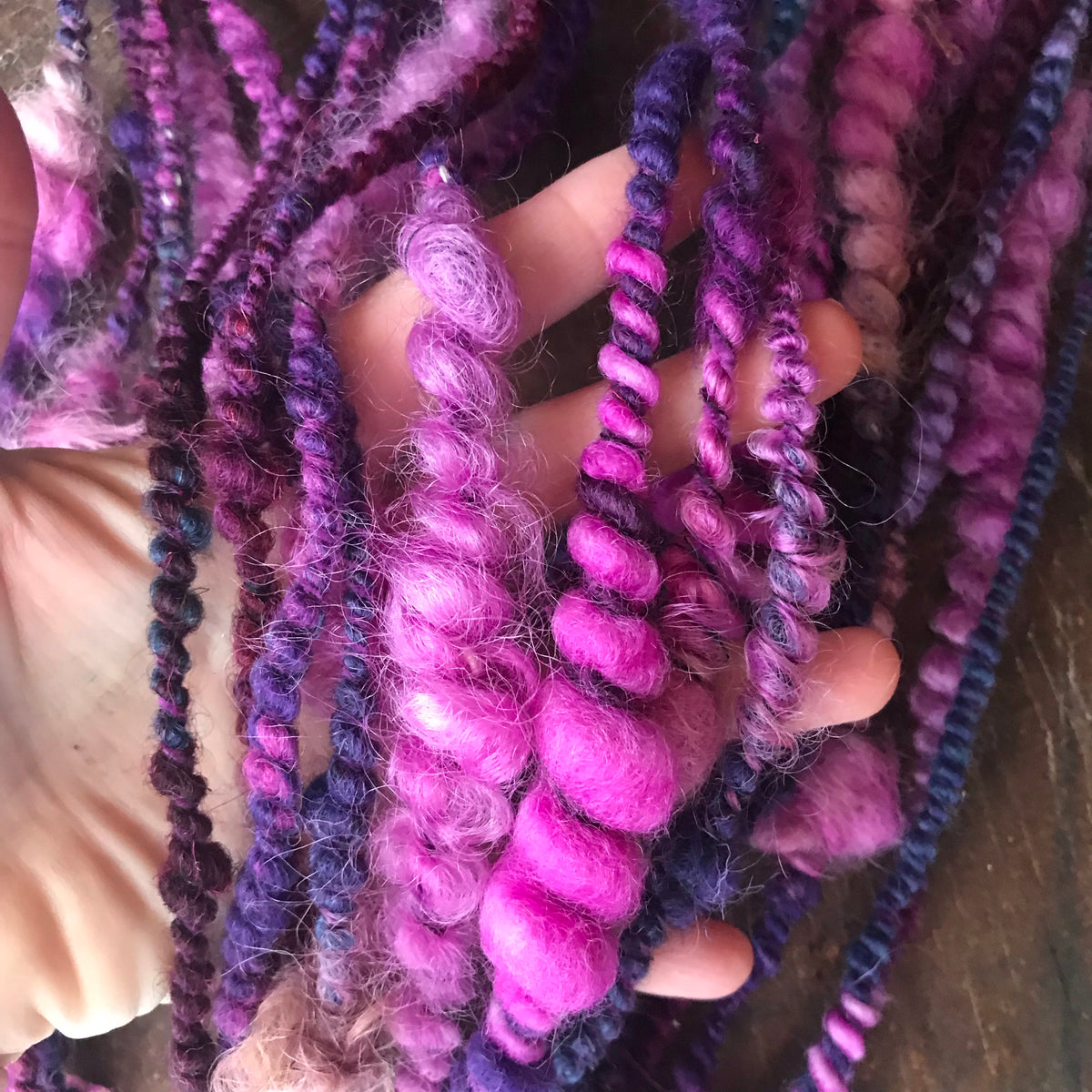 Purple art yarn 100g 20y - Mynoush