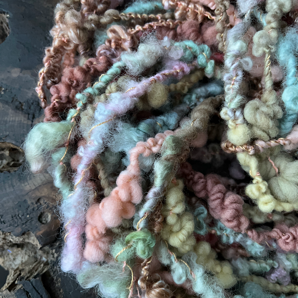 Art yarn for weaving