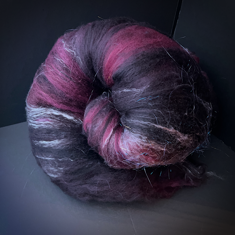 Batt for spinning yarn