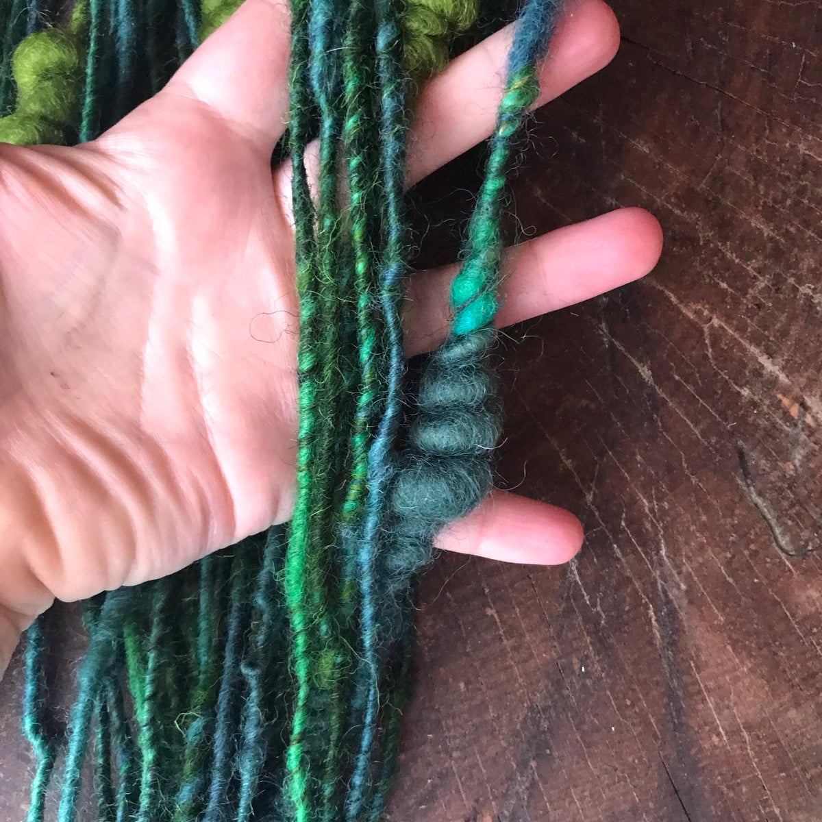 Green  art yarn yarn 70g - Mynoush