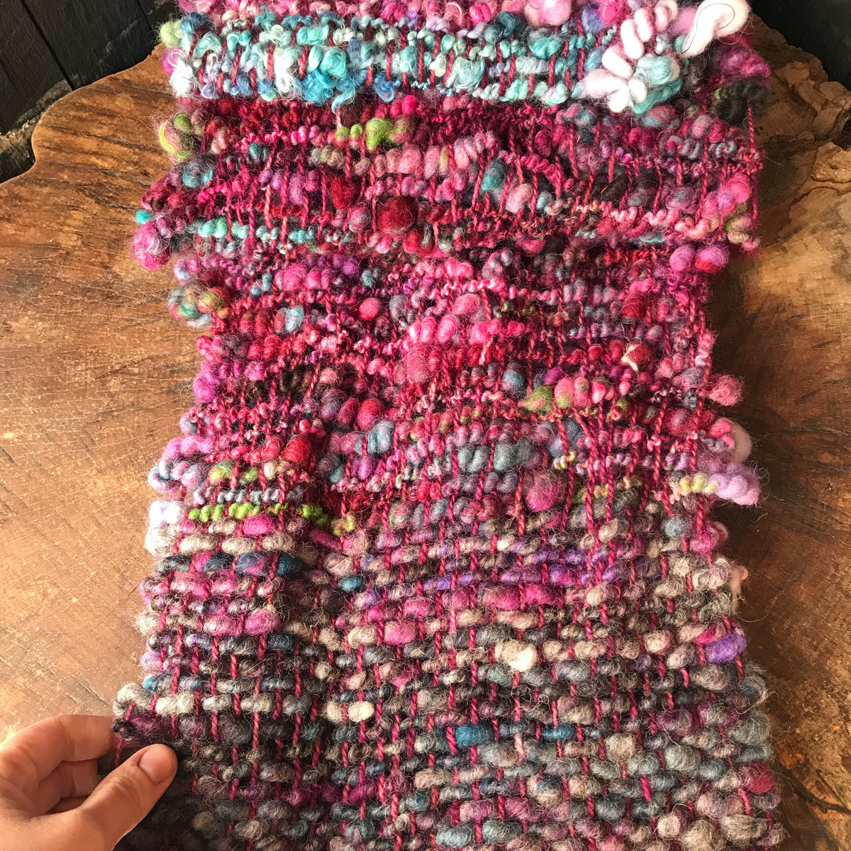 Charcoal scarf 100% Wool - Foulard  100% laine gris charcoal - Mynoush