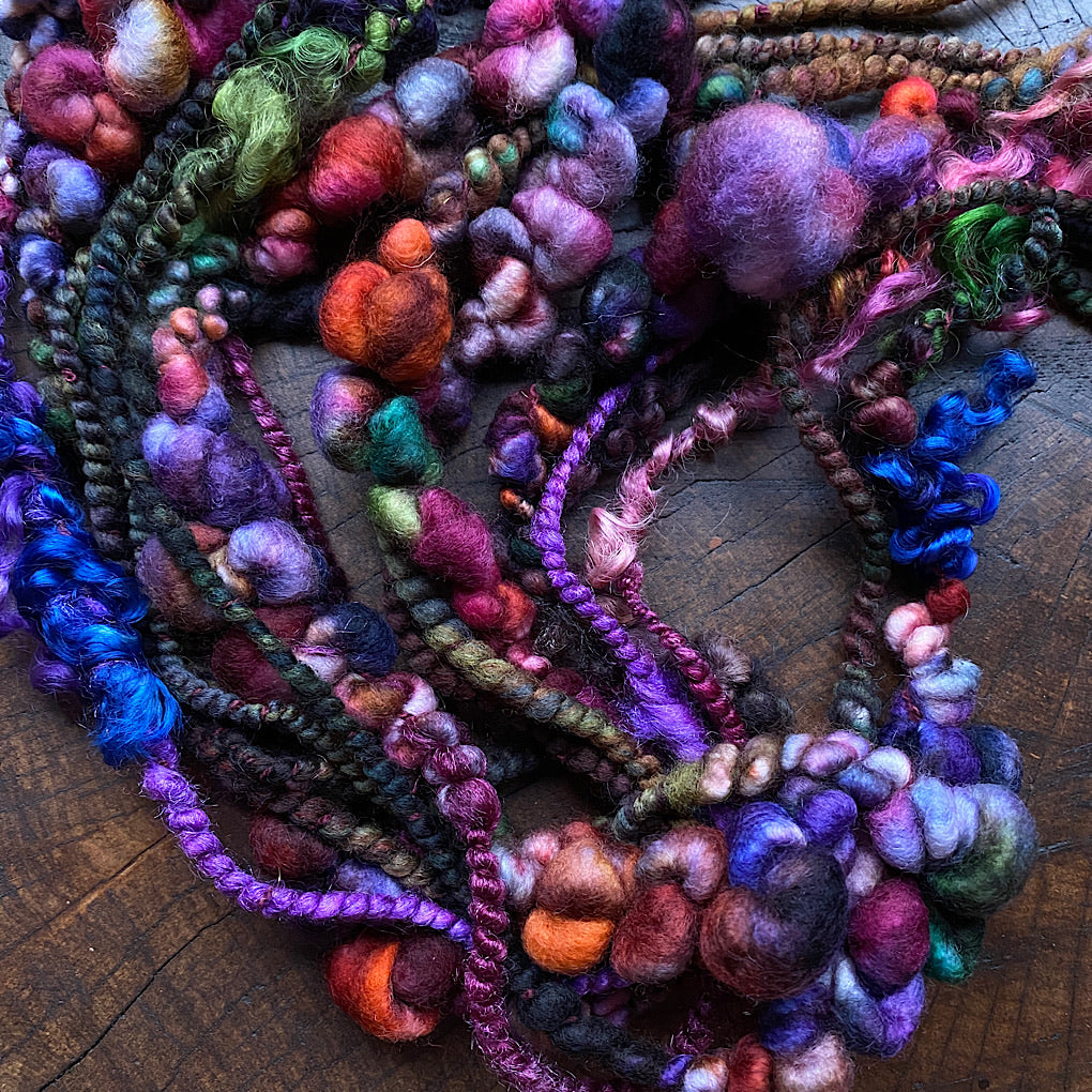 Crépuscule 5 art yarn