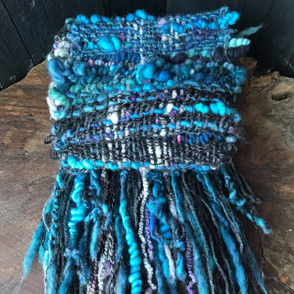 Blue hand woven scarf 100% Wool Hand woven 84”x9” Foulard bleu en laine tissé main 84”x9” - Mynoush