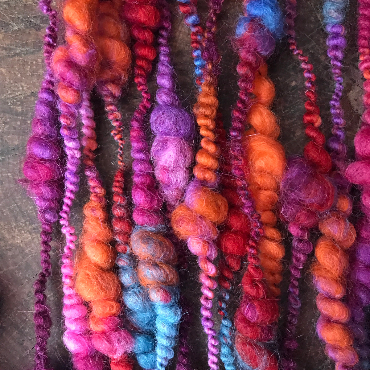 Rainbow art yarn 100g - Mynoush