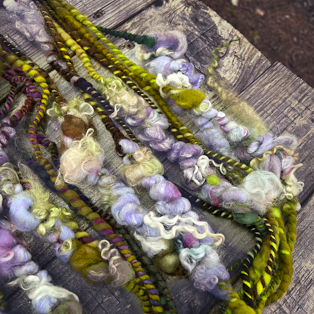 Water lilies 2 - art yarn