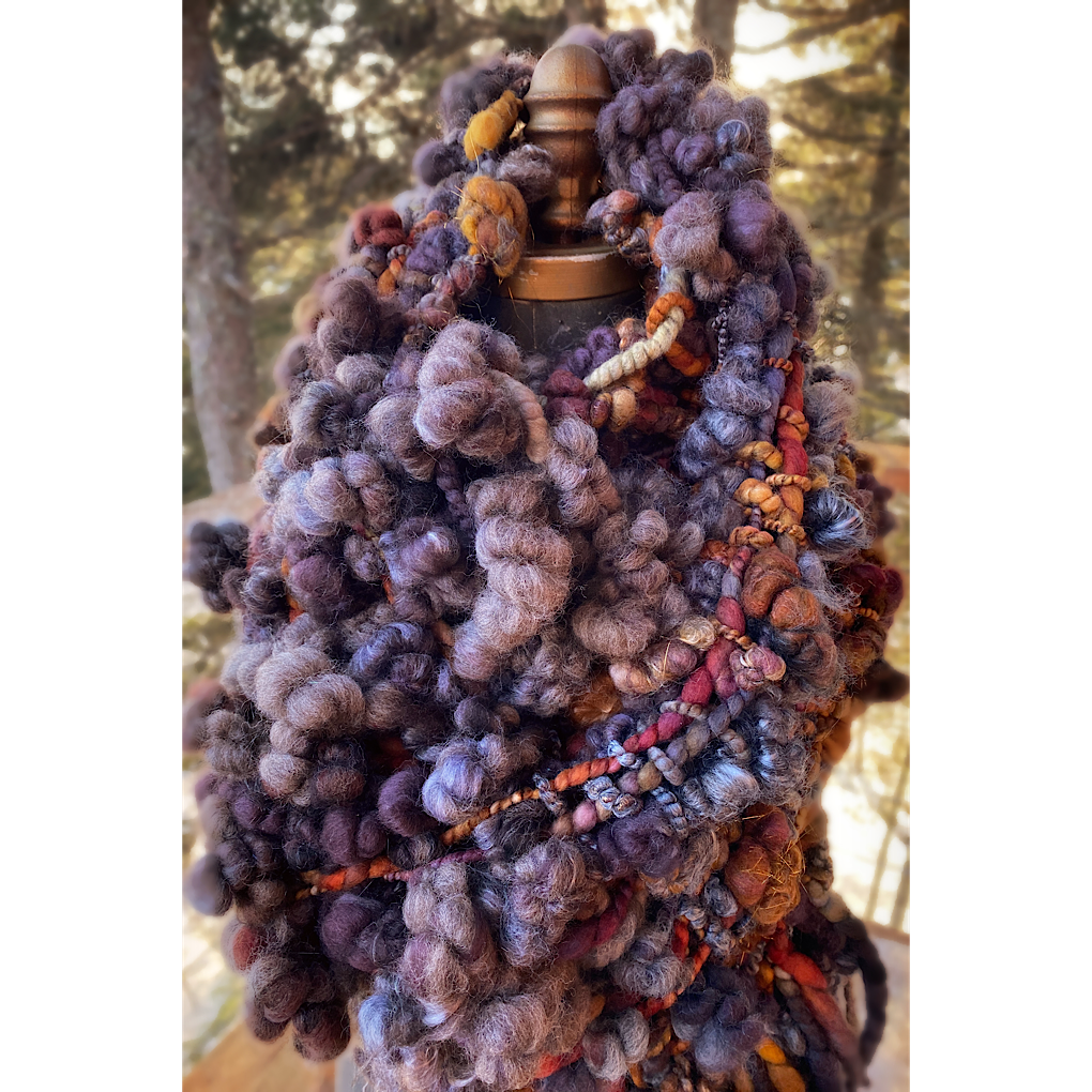 Beside the fireplace - Woven scarf - COMING SOON