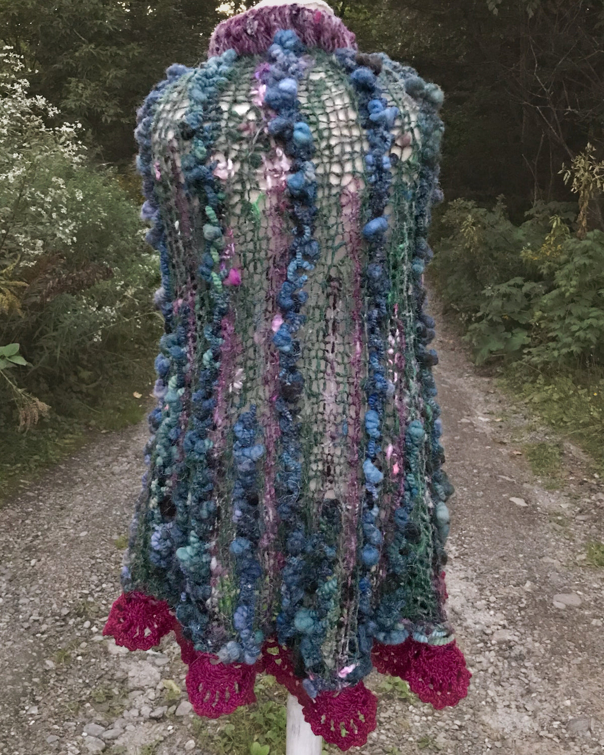 Green knitted shawl  | Châle vert - Mynoush