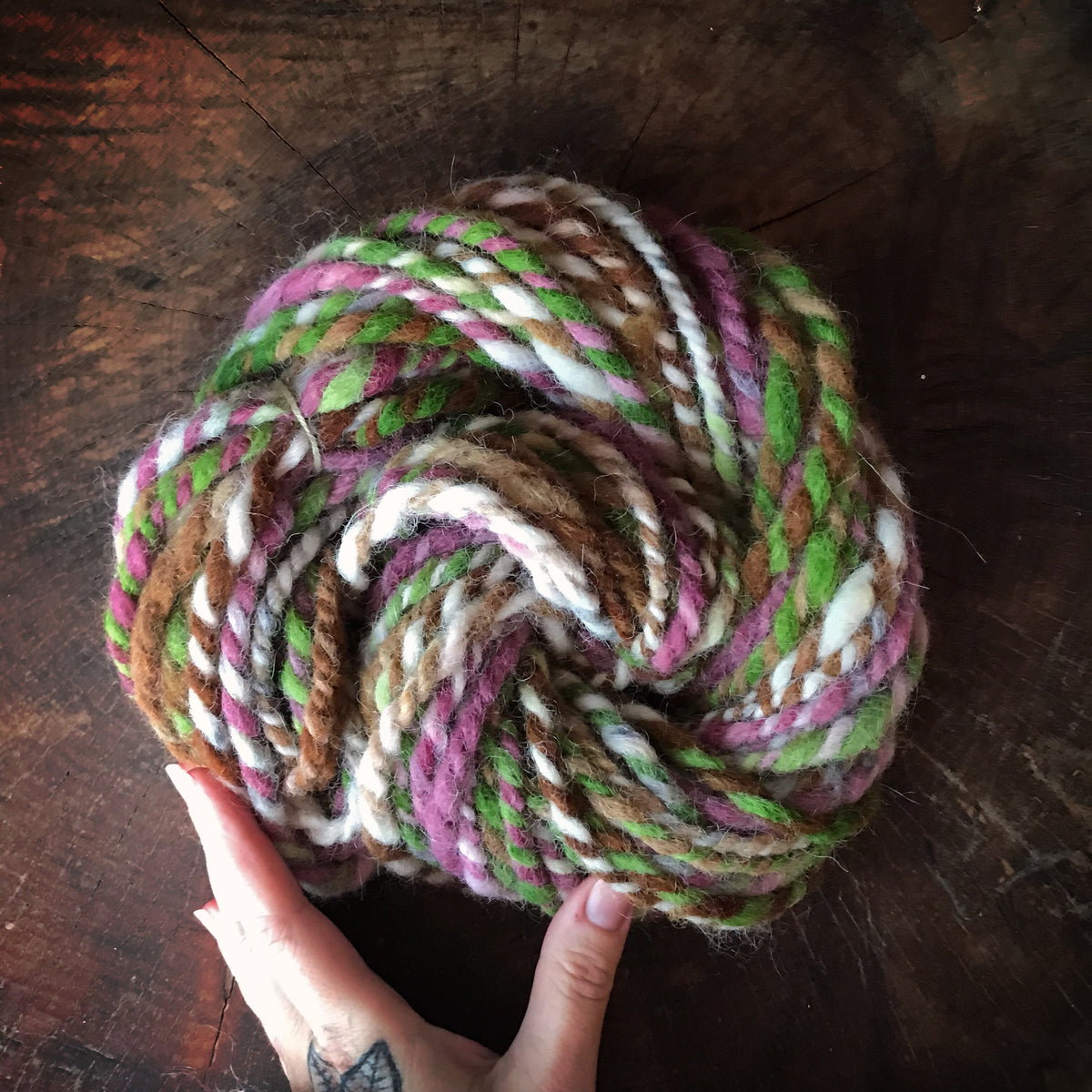 Green hand spun yarn 84g 32y - Mynoush