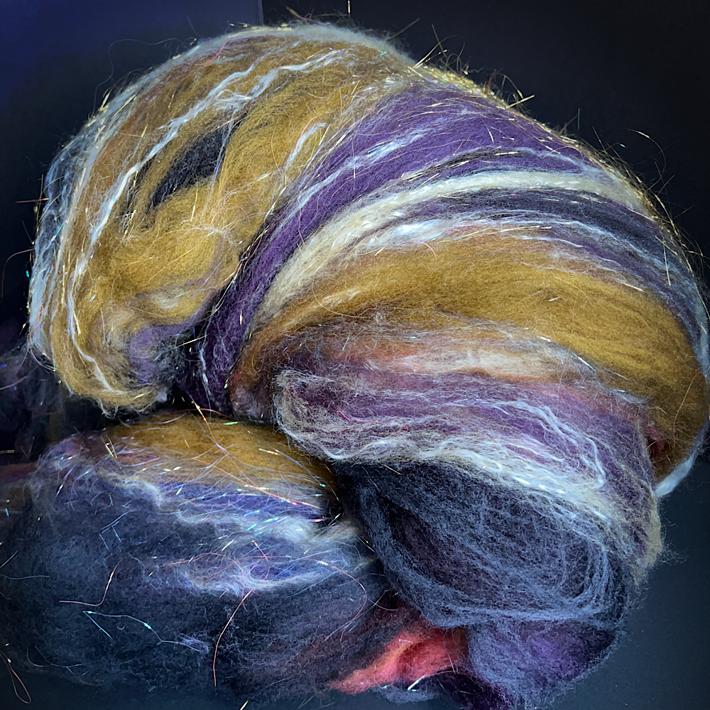 Batt for spinning yarn