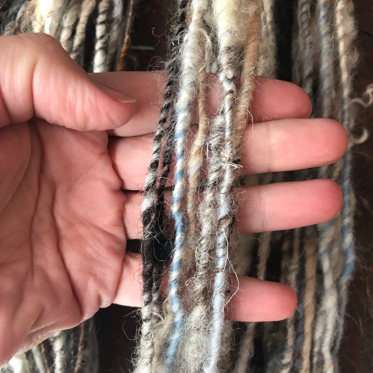 Blue grey art yarn 100g 63y - Mynoush