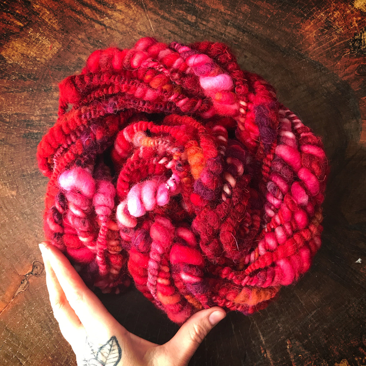 Red art yarn 80g - Mynoush