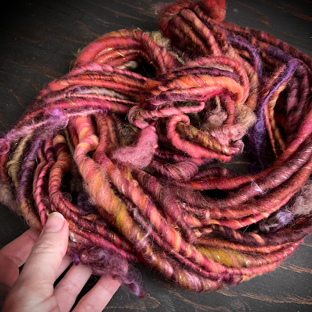 Core spun weaving yarn