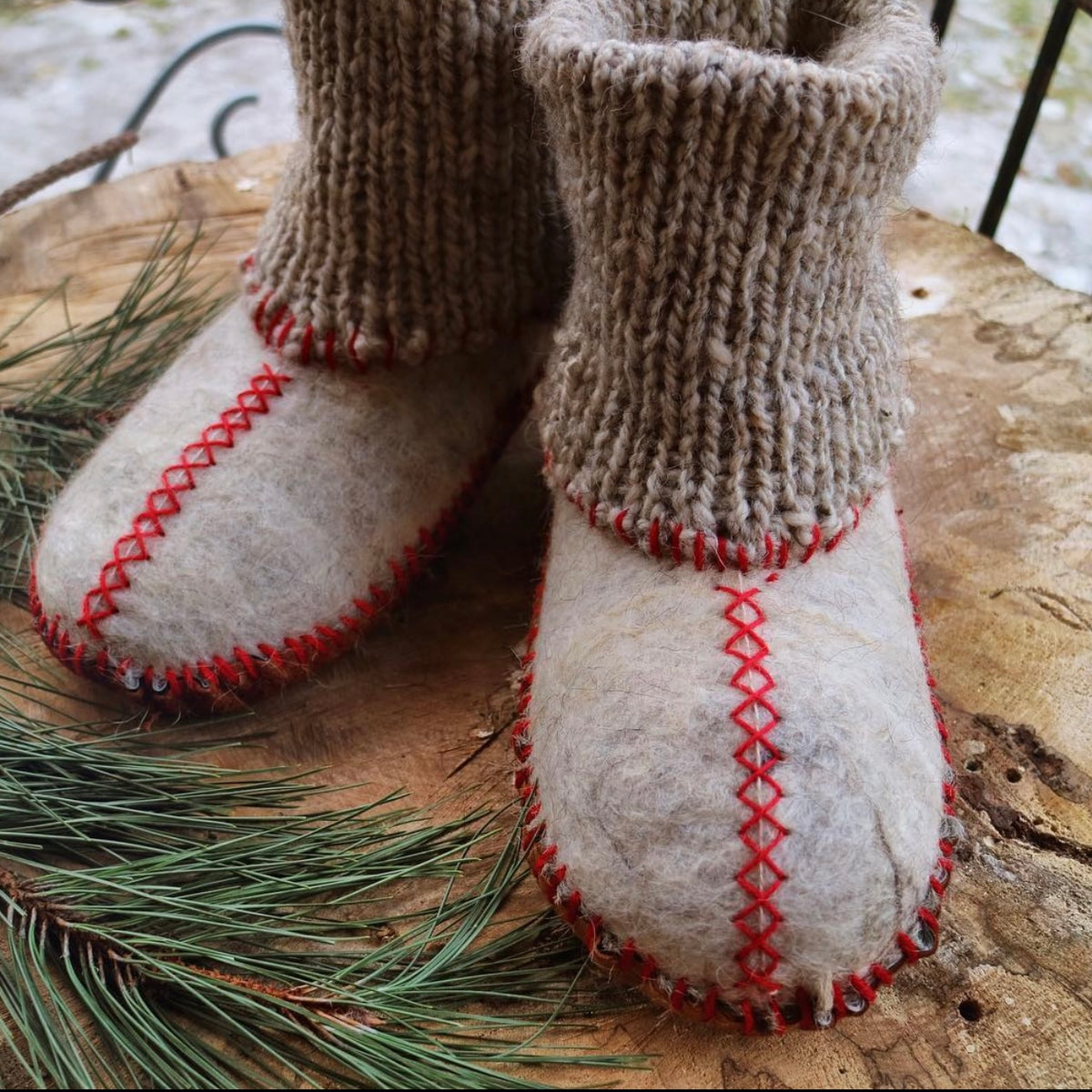 Felting video/ felting over knitted socks