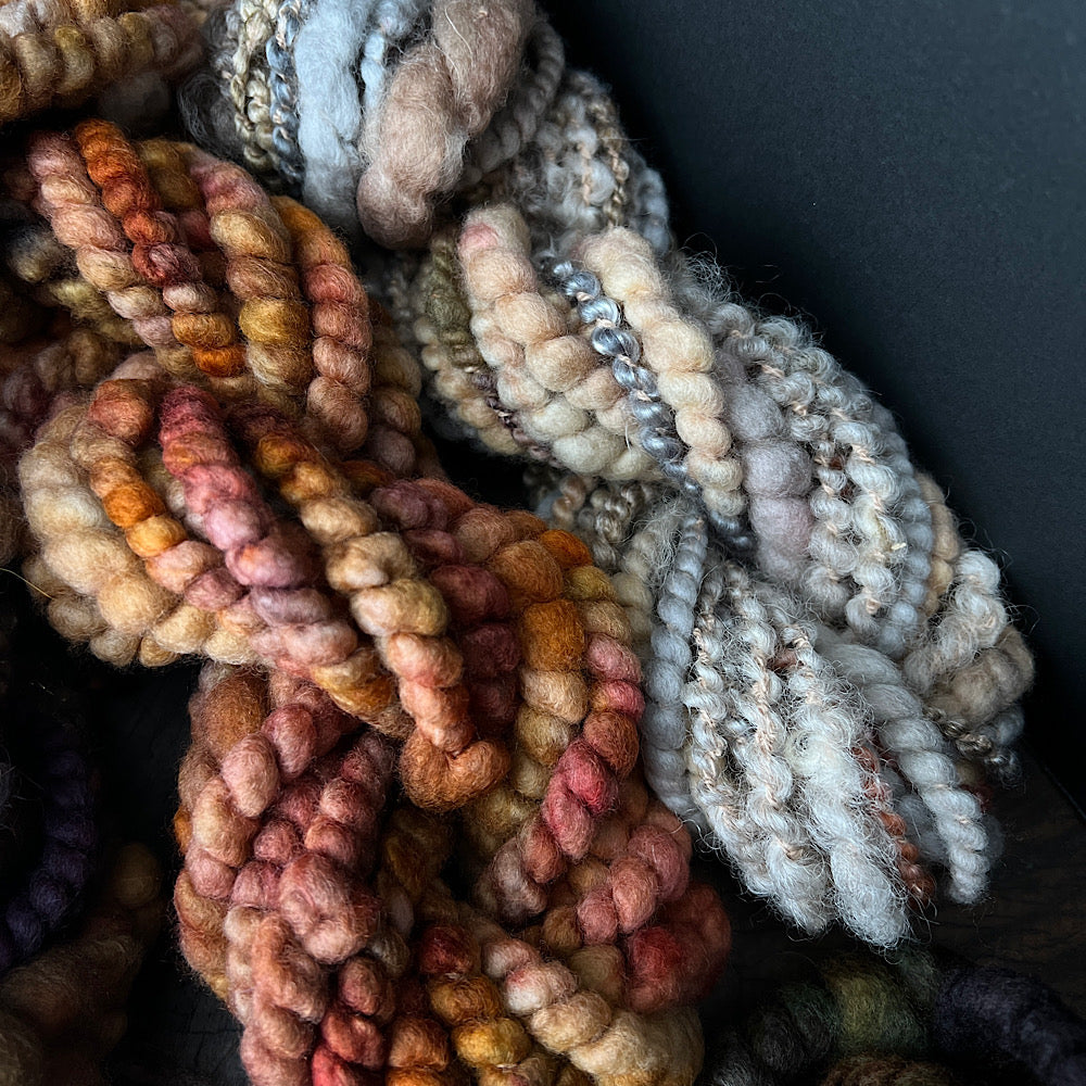 Clair obscur - large set of jumbo art yarn