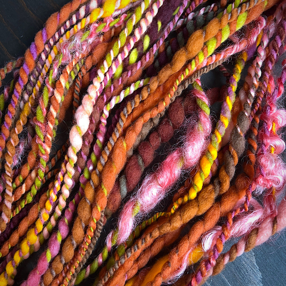 Art yarn for weaving and knitting