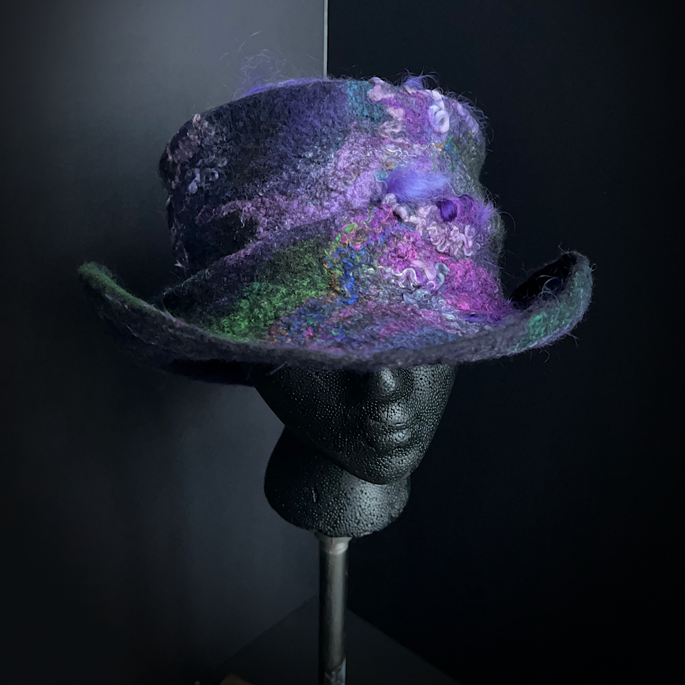 Felted hat size 23.5”