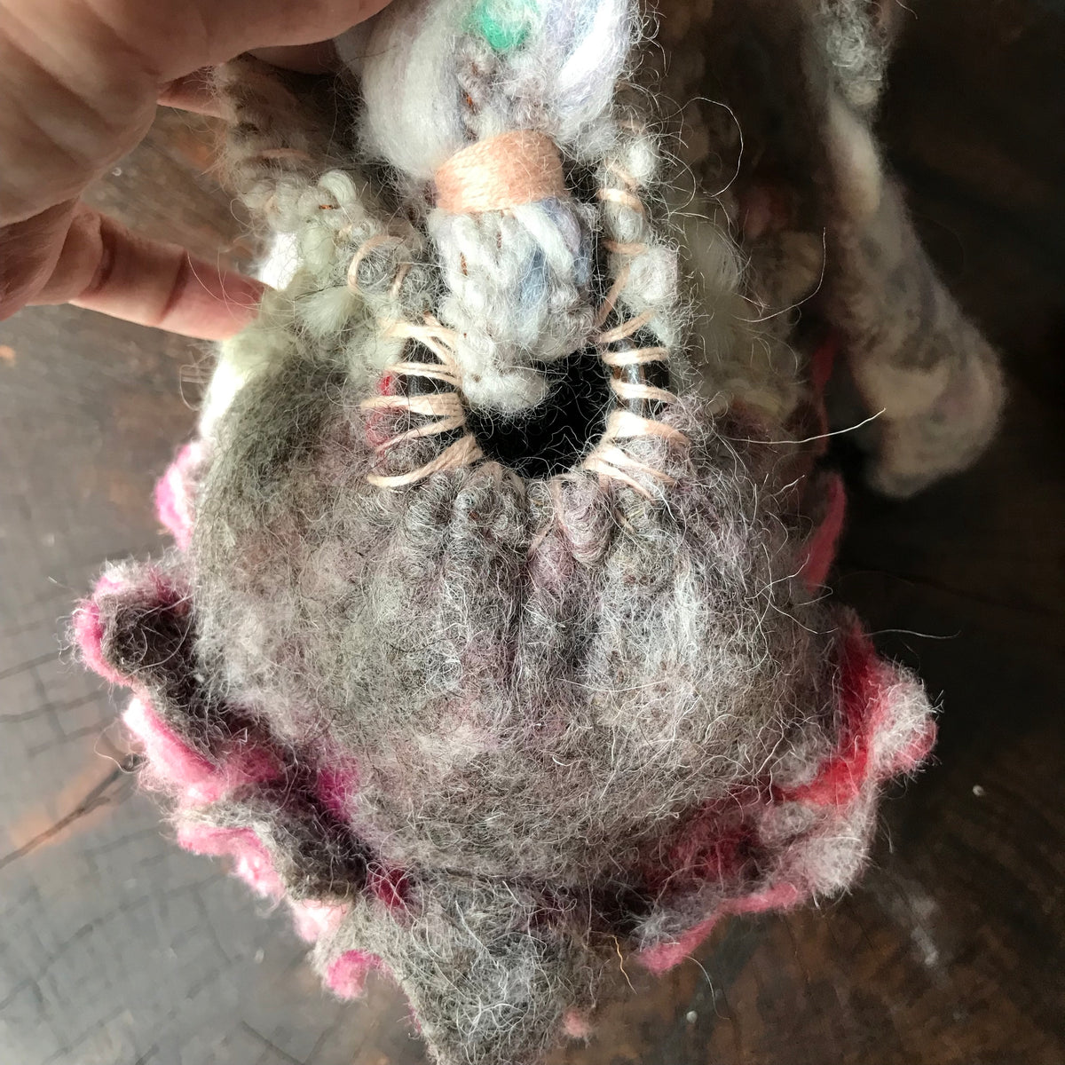 Felted handbag #4 with pink flowers - Mynoush