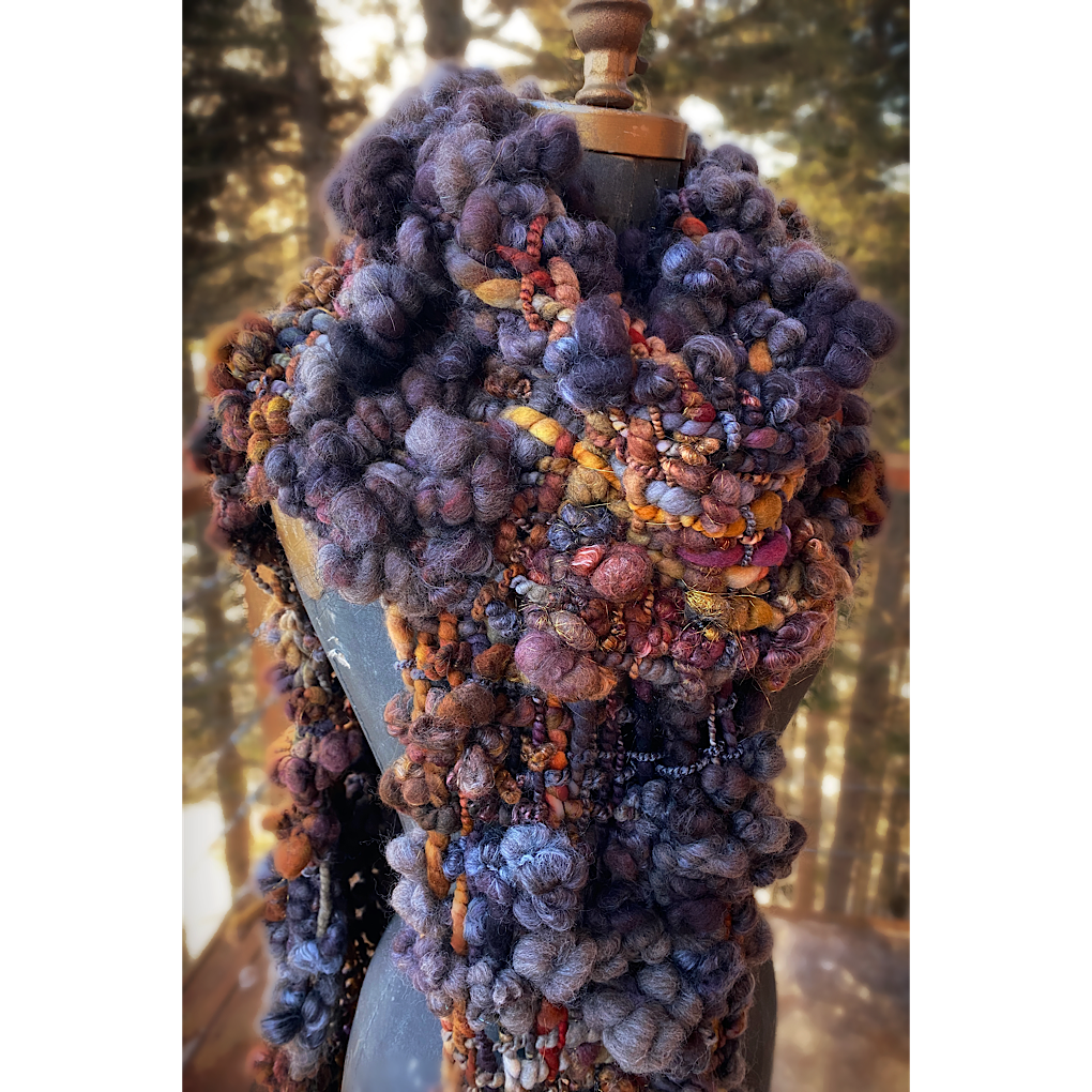 Beside the fireplace - Woven scarf - COMING SOON