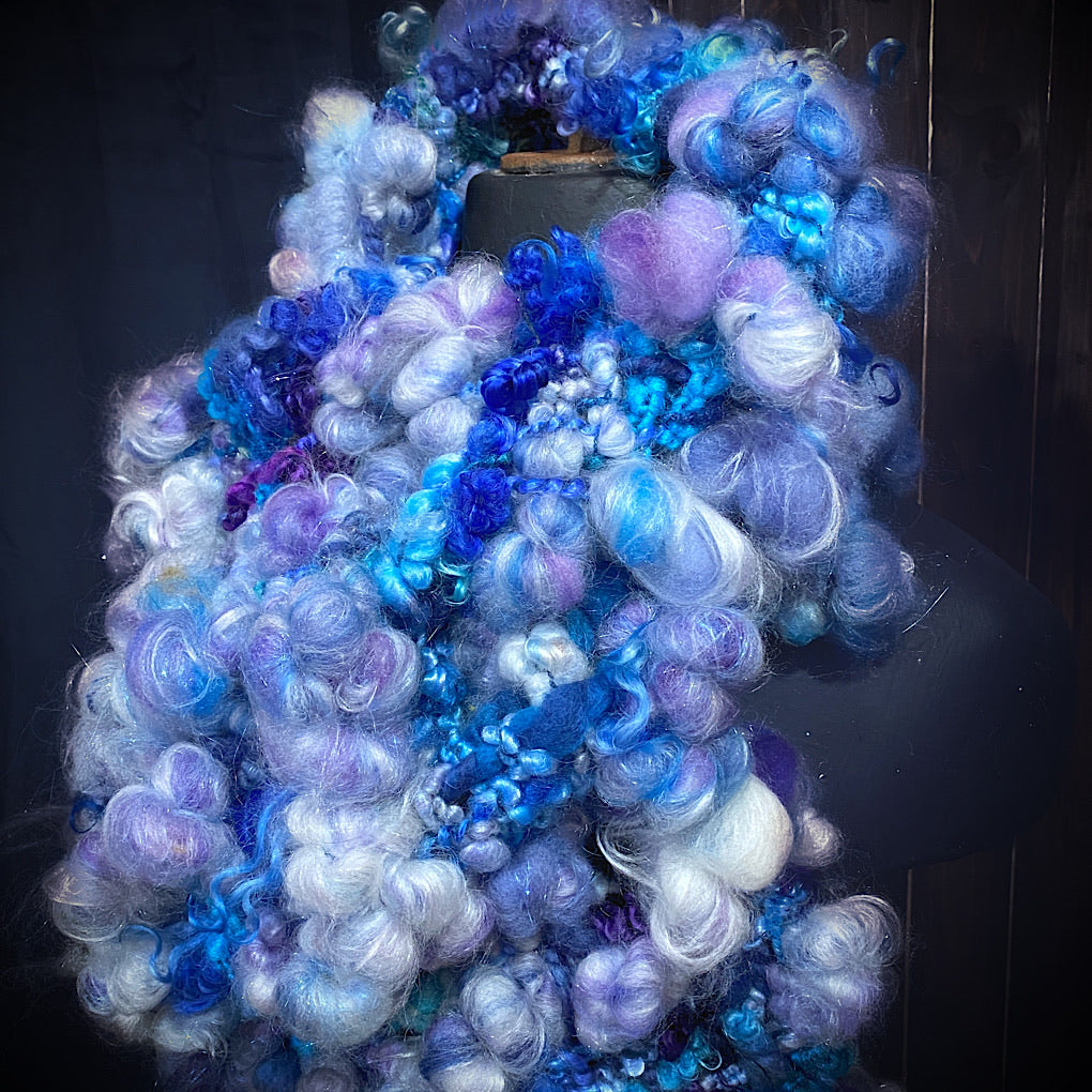 The Cuddly Clouds Scarflette