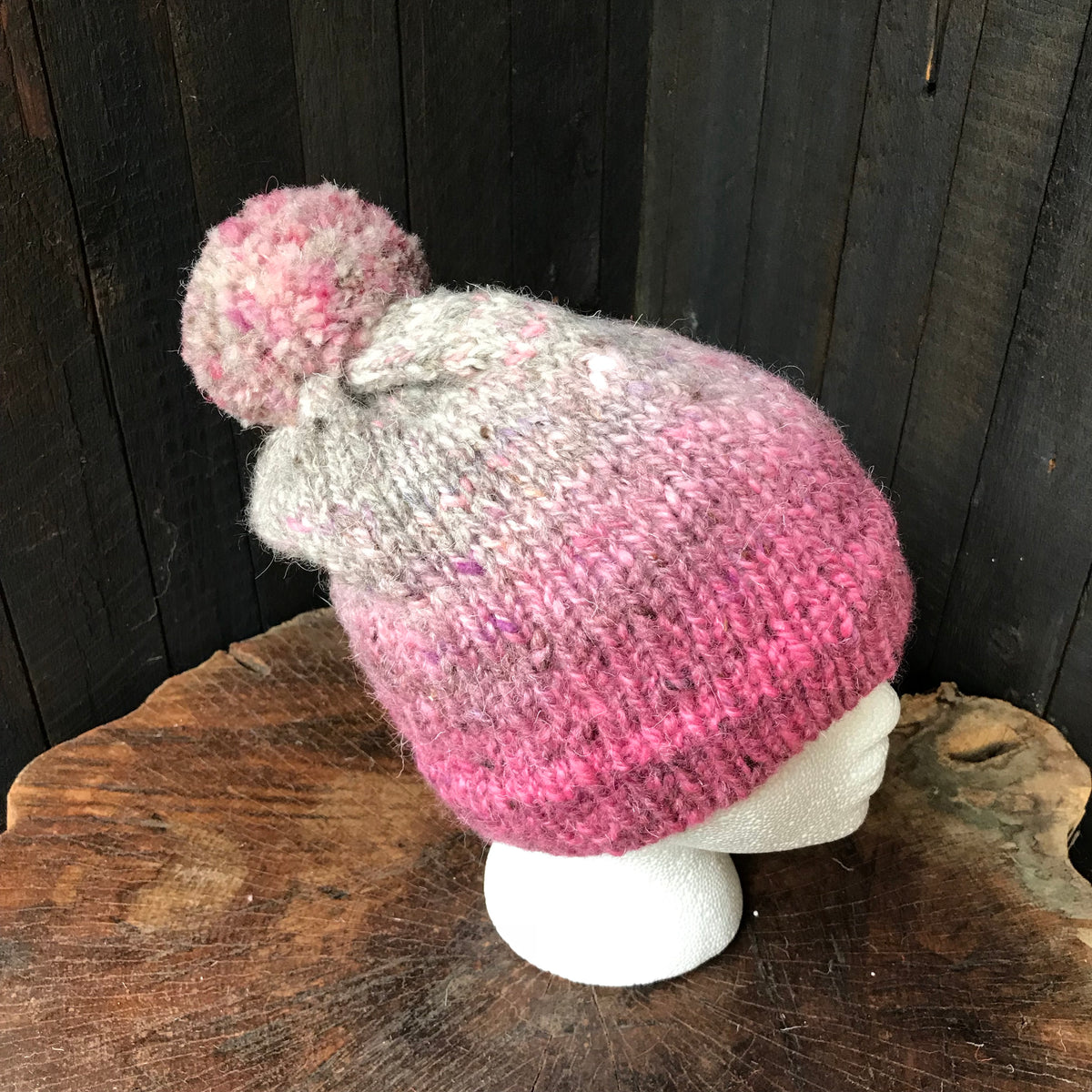Pink beanie 100% wool  | Tuque rose 100% laine - Mynoush