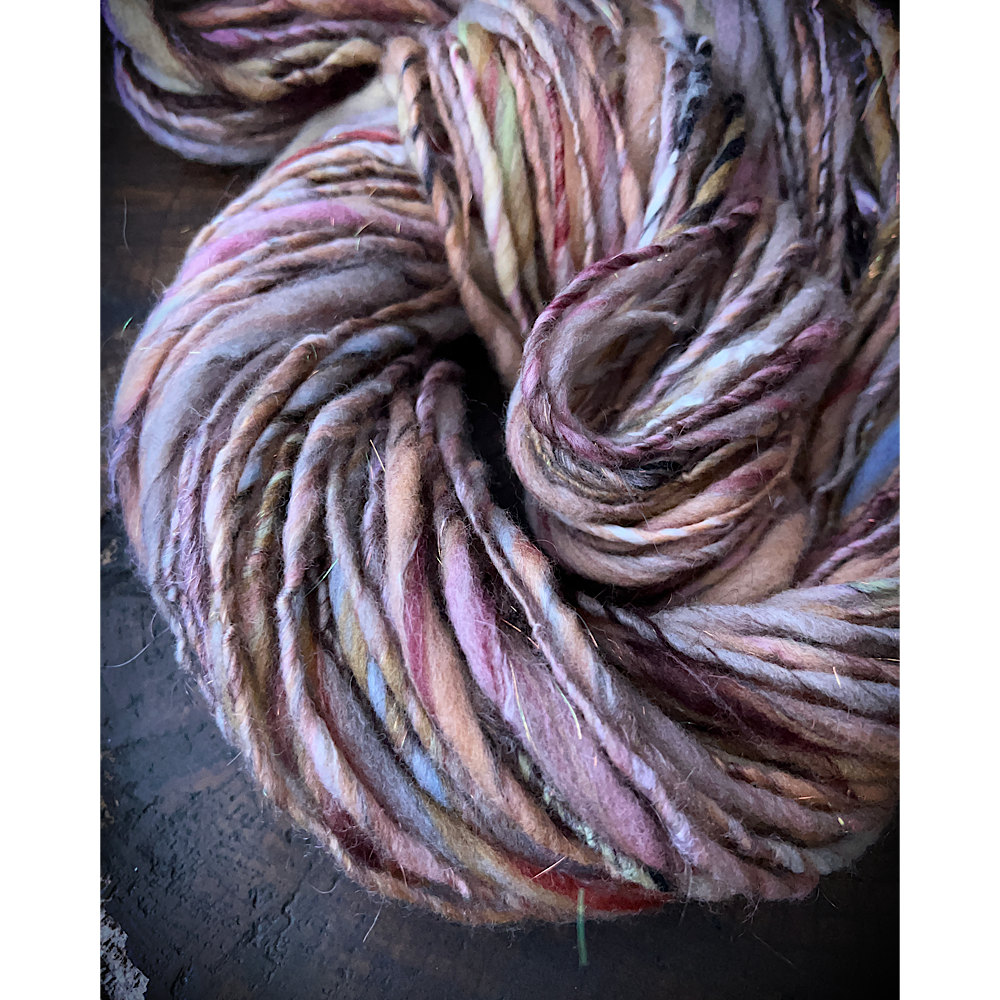 Hand spun yarn single