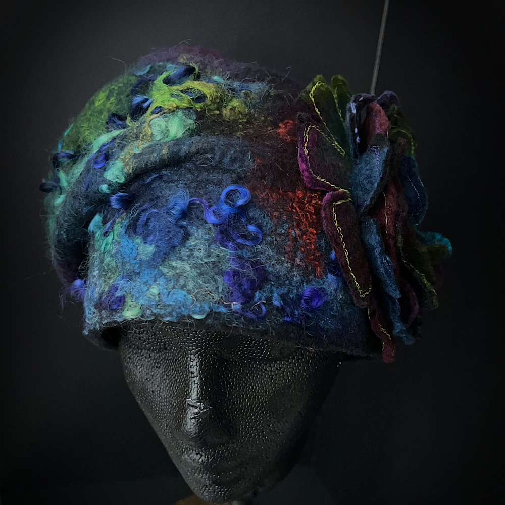 Slouchy Felted hat size 23.5” medium