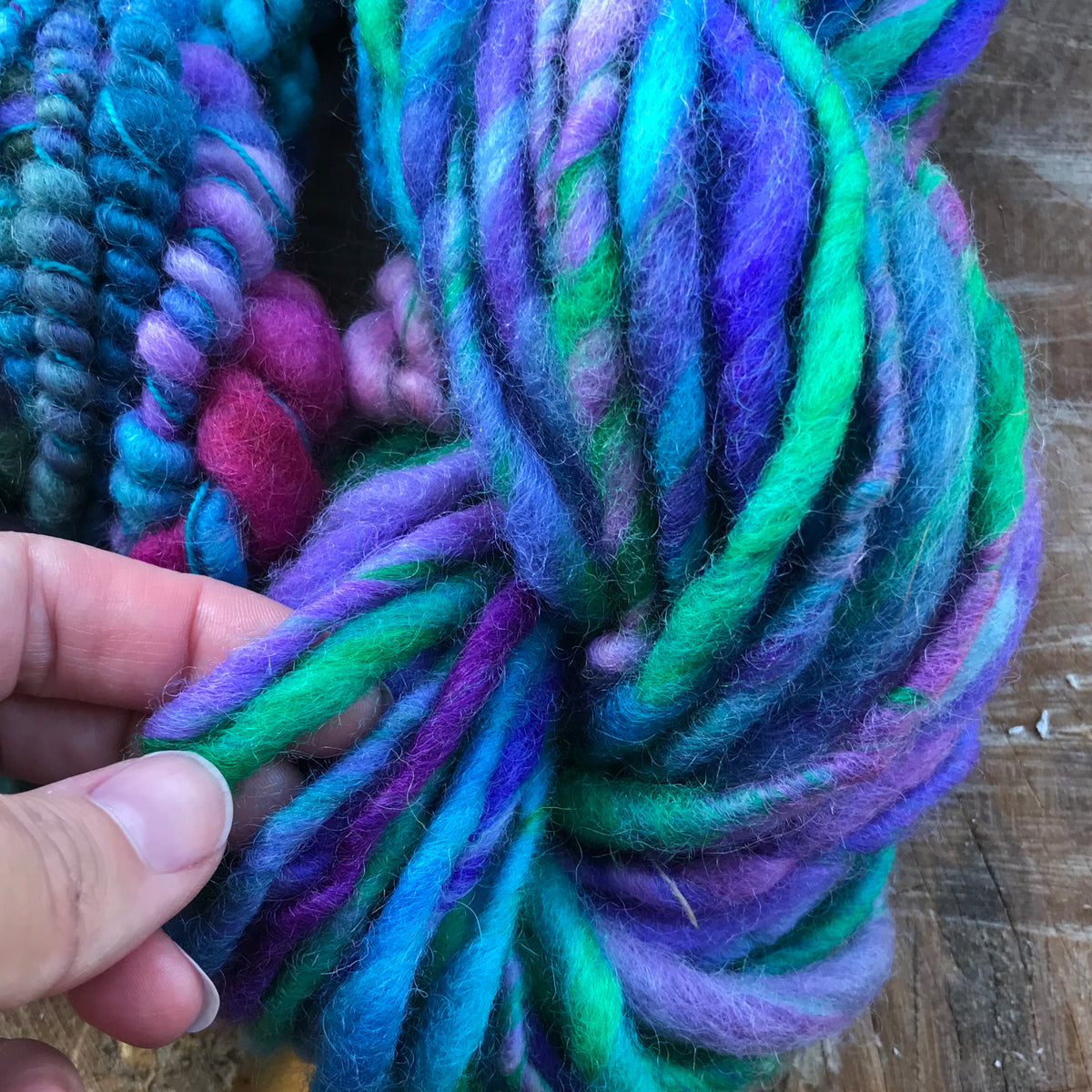 Blue hand spun yarn scarf kit - yarn trio 250 grams - Mynoush