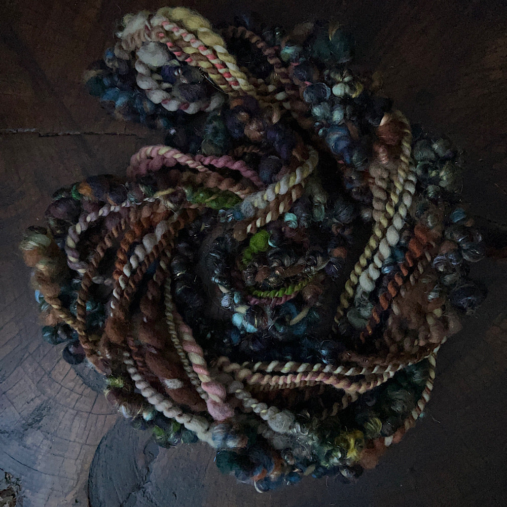 Art yarn for weaving