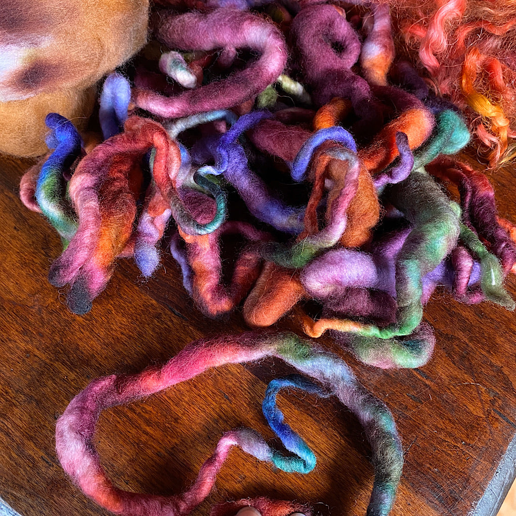 Spinning kit Hand dyed roving