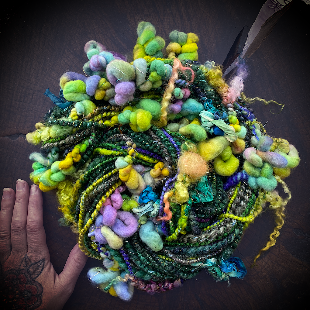 Aura Signature silk art yarn