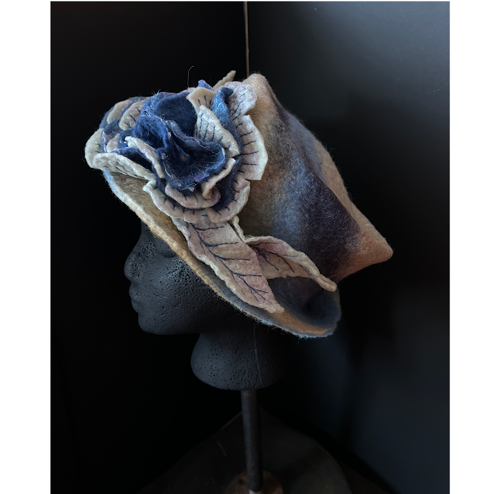 Felted top hat with rose - 22.5”
