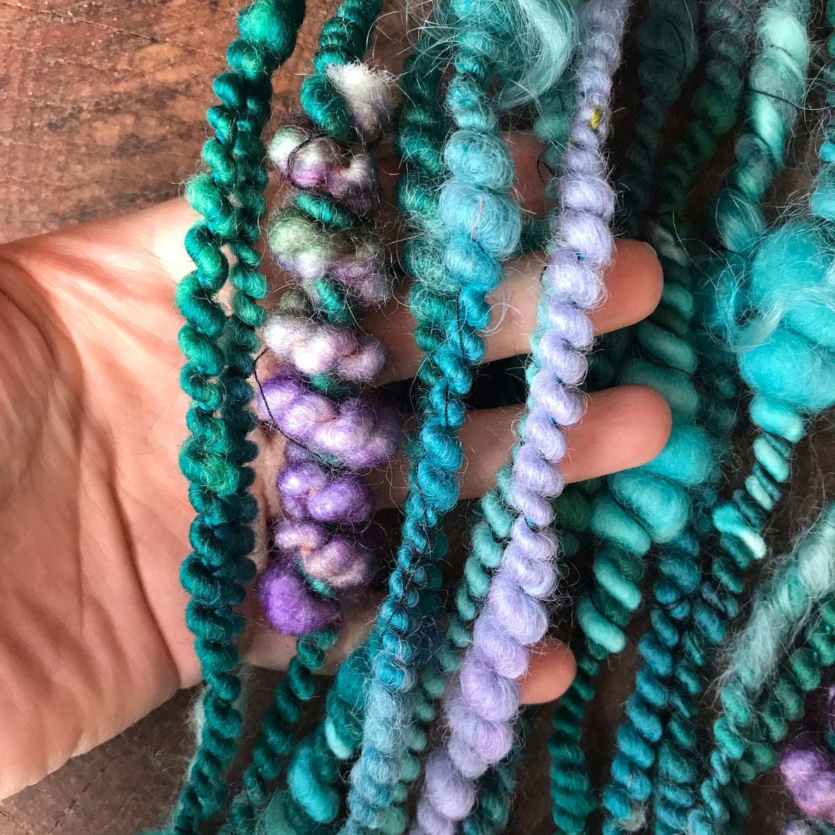 Turquoise blue art yarn 78g - Mynoush