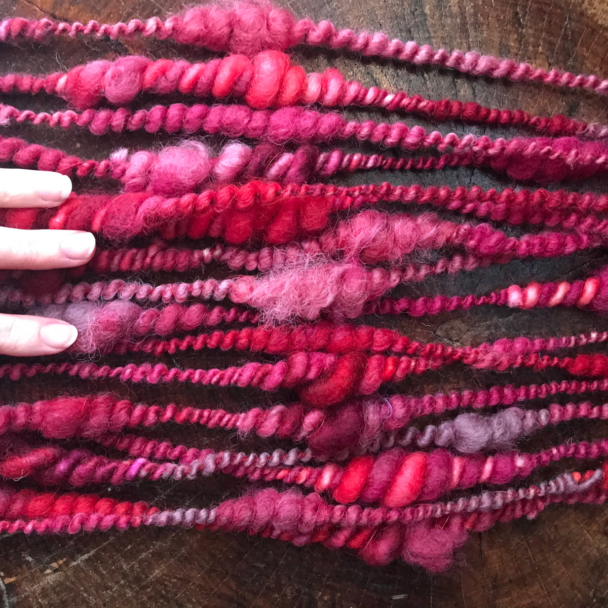 Dark Pink art yarn 100g - Mynoush