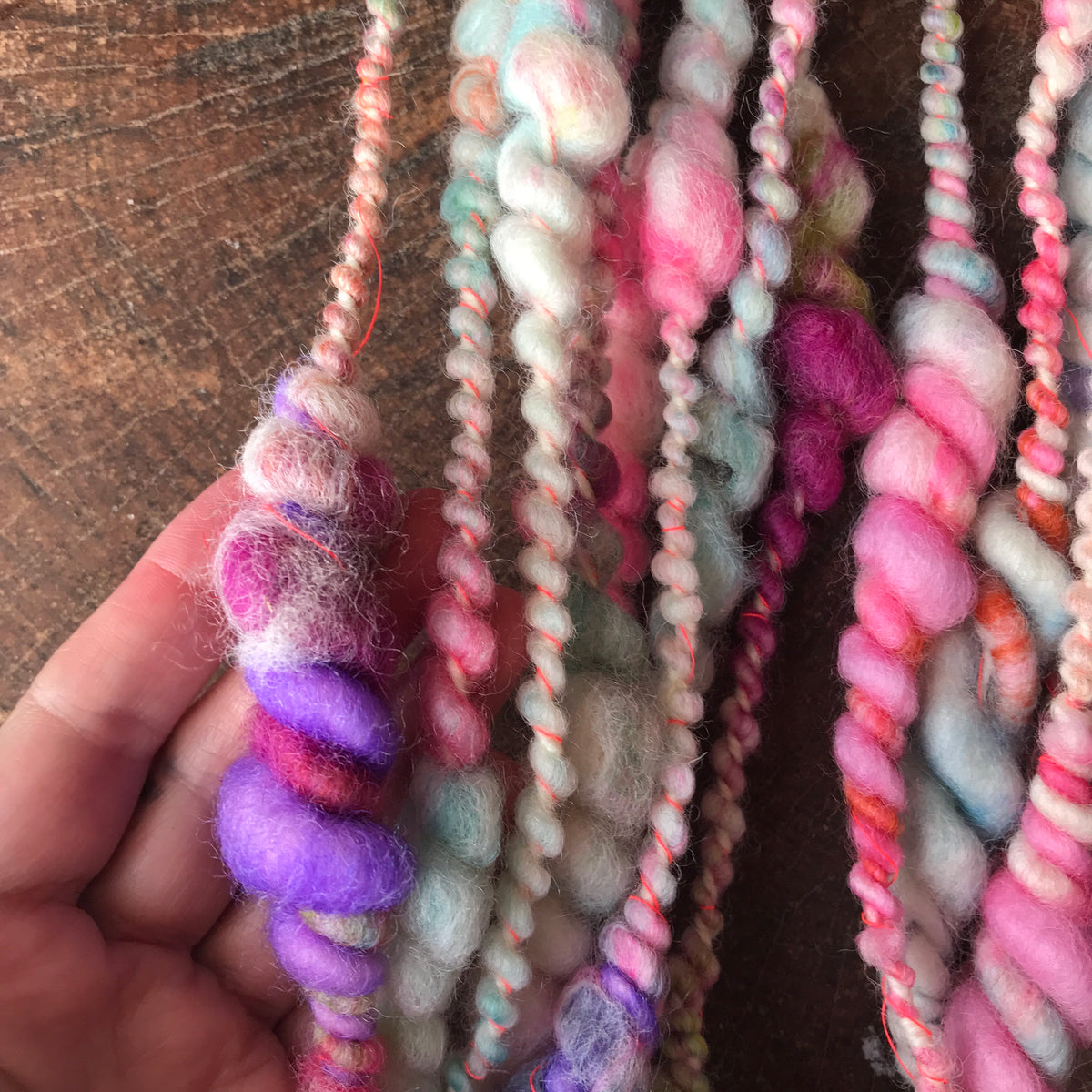 Rainbow  art yarn 100g - Mynoush