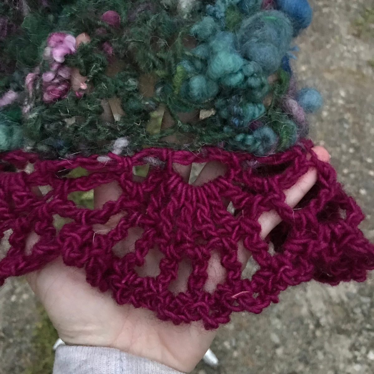 Green knitted shawl  | Châle vert - Mynoush