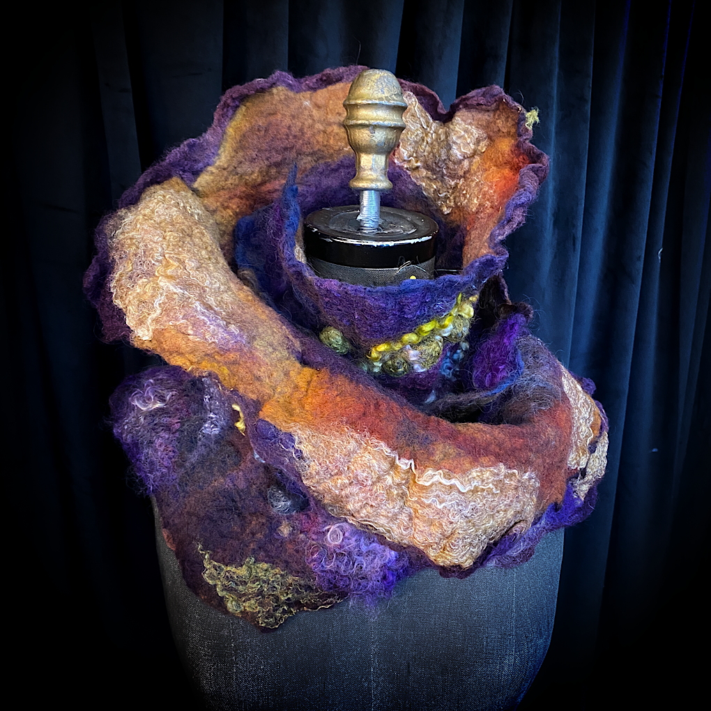 Nebula 2022 - felted scarf