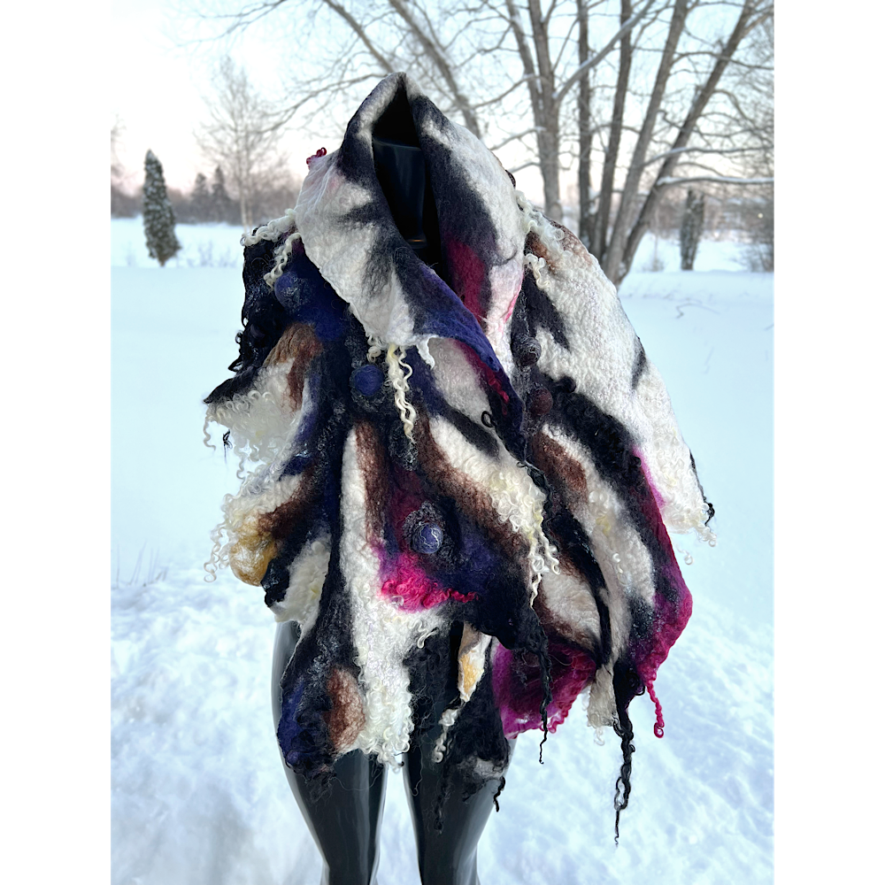Felted scarf 2023
