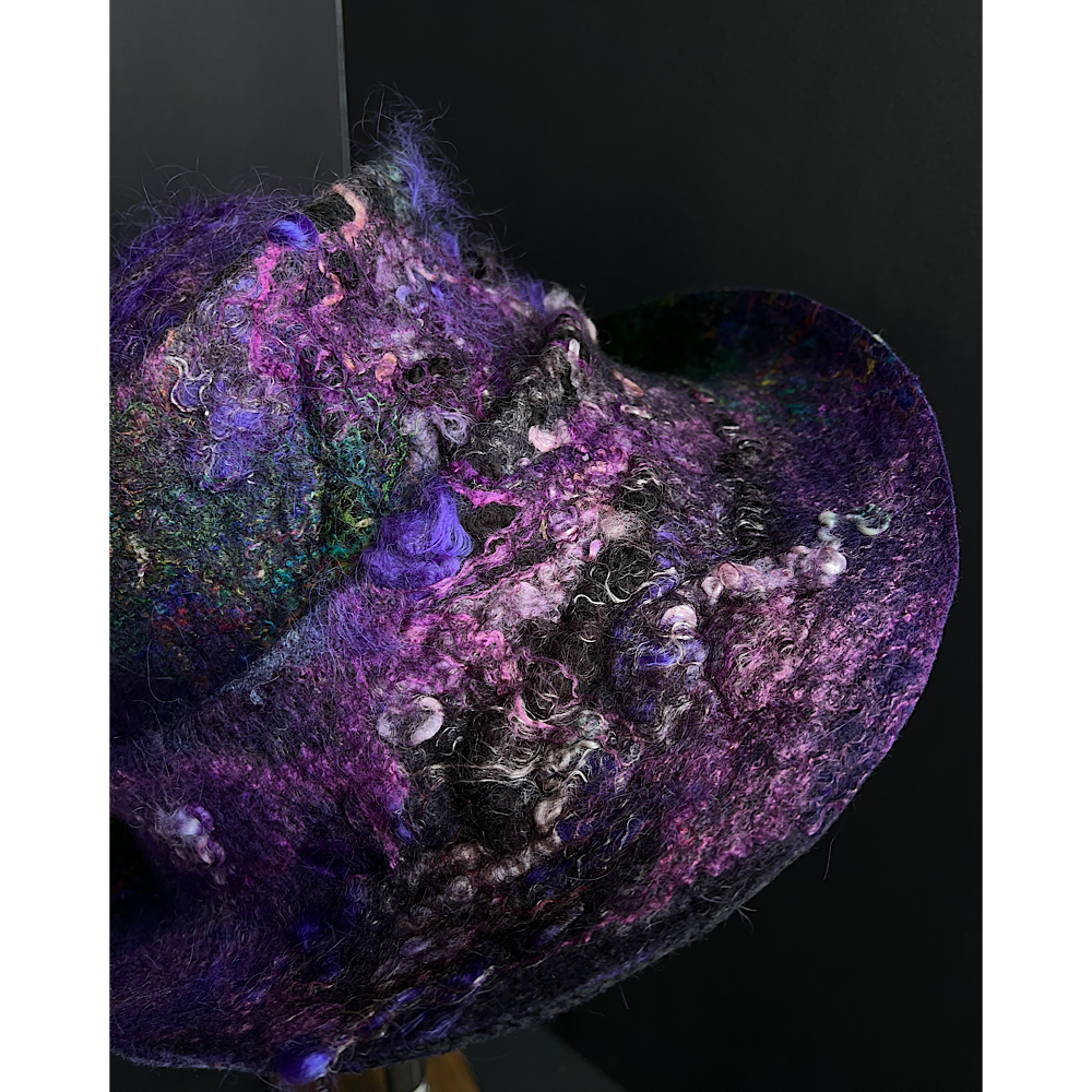 Felted hat- 24.5”
