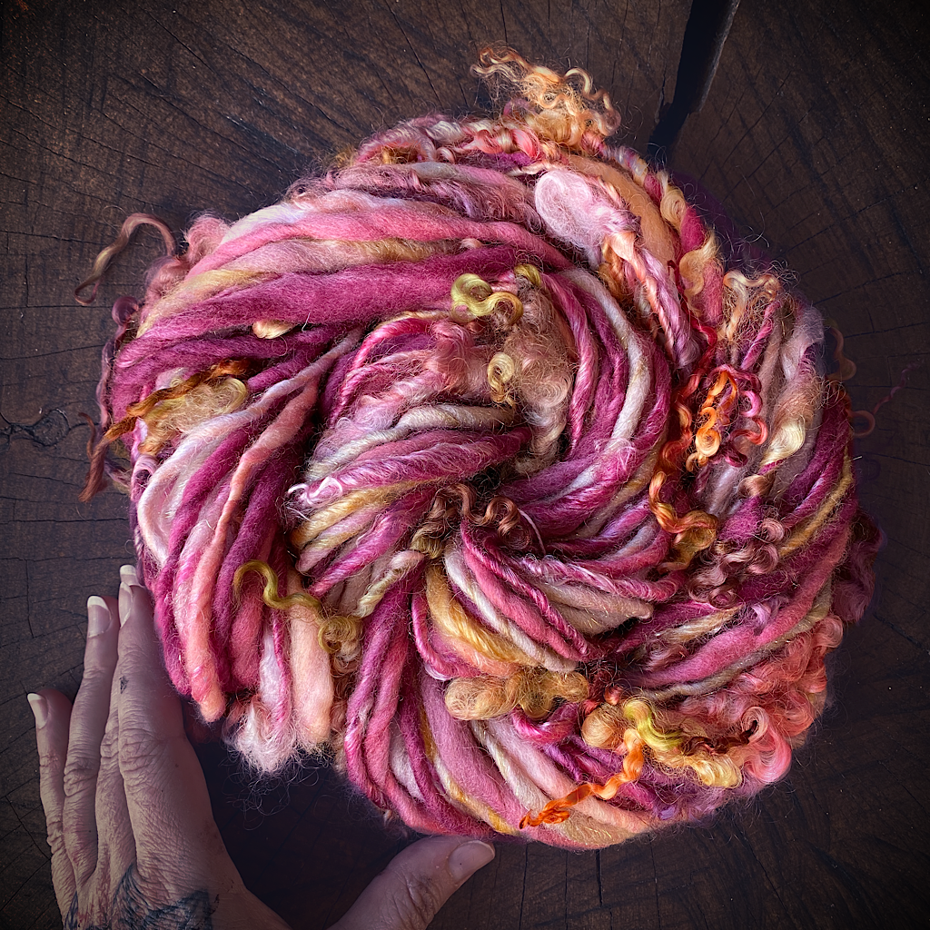 My dear Rose Art yarn