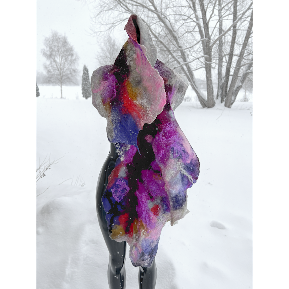 Felted scarf 2023