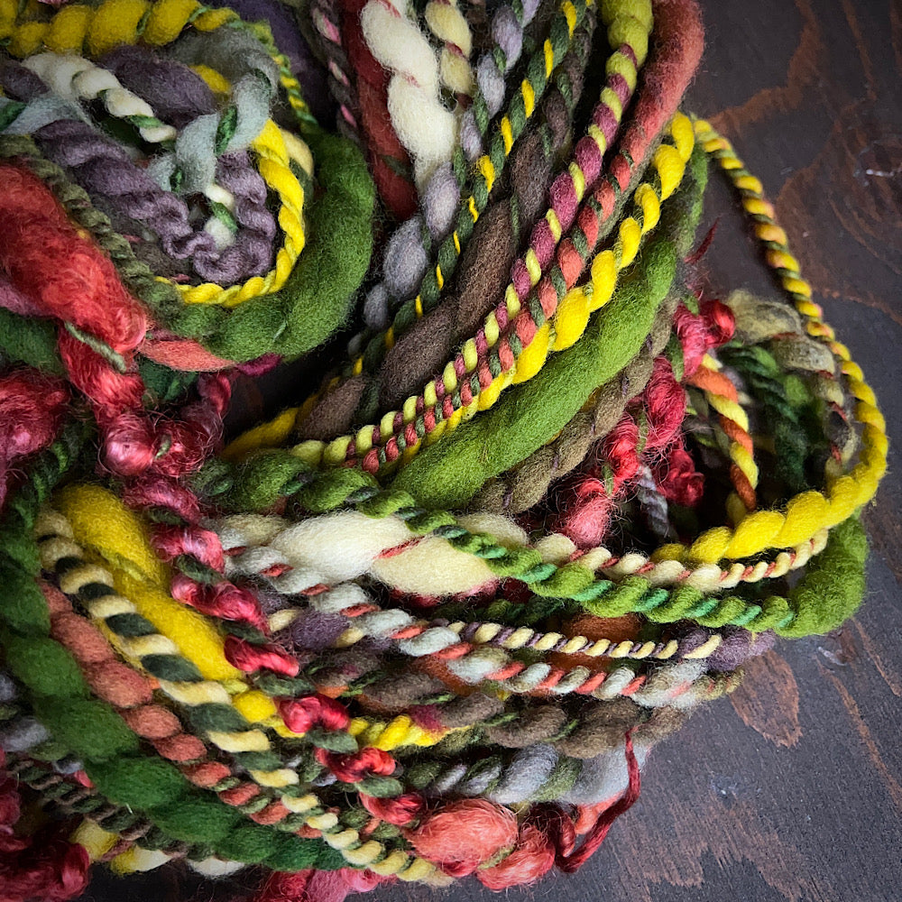 Art yarn for weaving and knitting